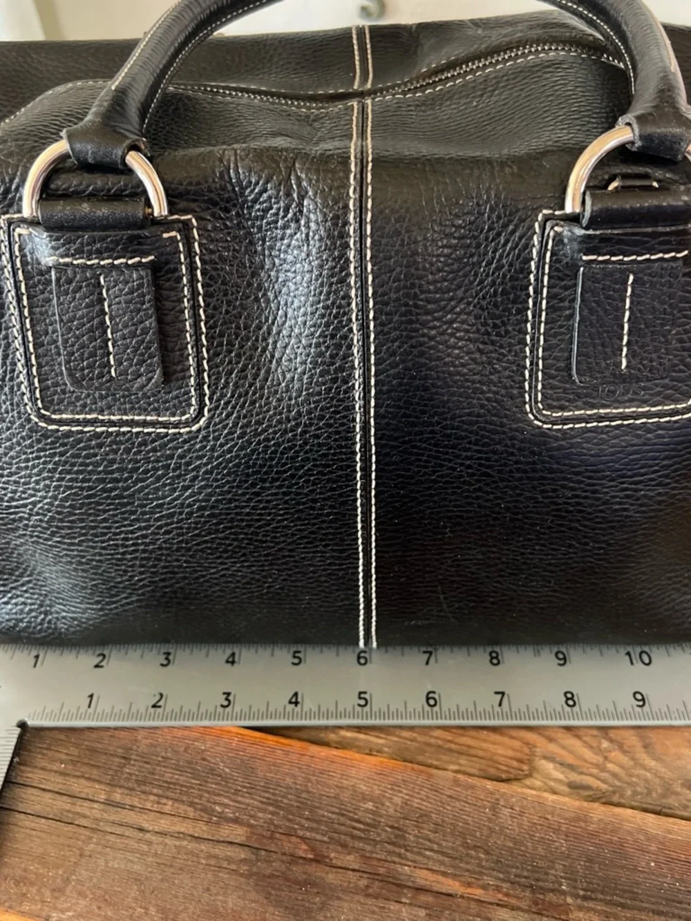 TODS Black Leather Unisex Top-Handle Satchel with Detachable Strap
